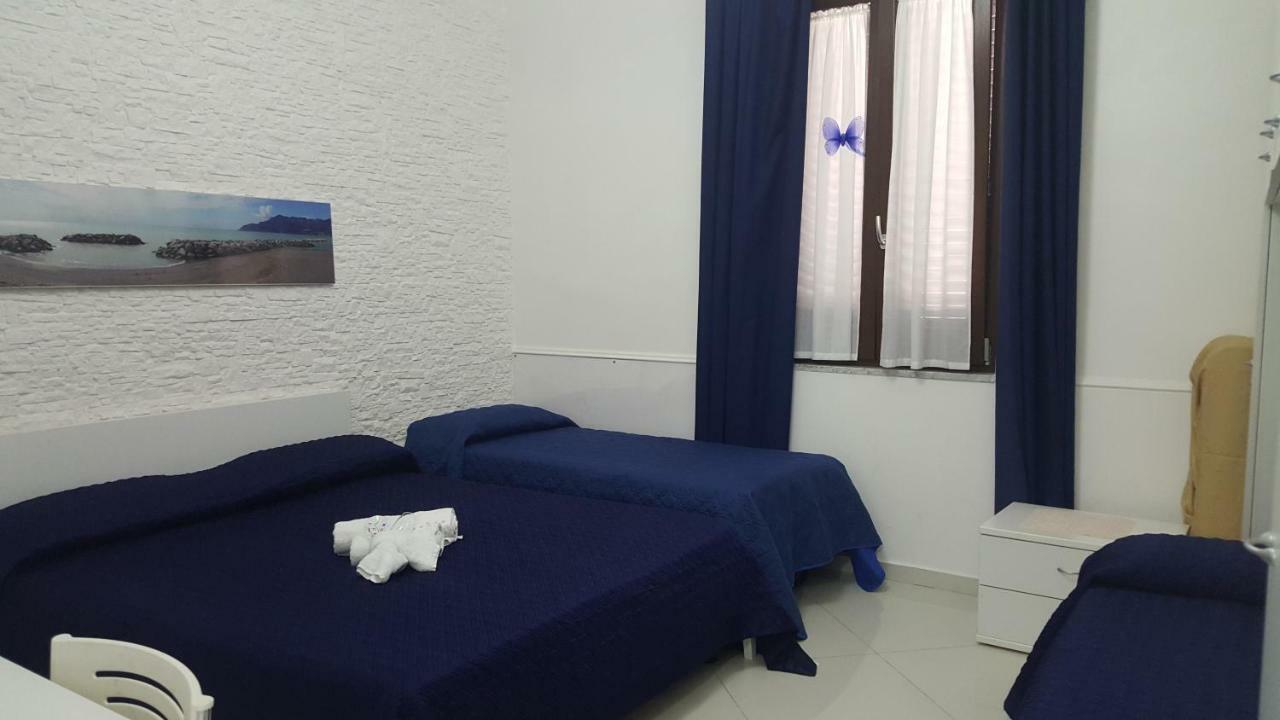 Al Porticciolo Bed and Breakfast Salerno Exterior foto