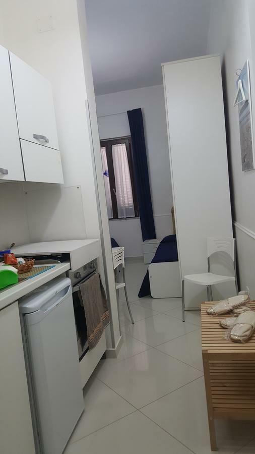 Al Porticciolo Bed and Breakfast Salerno Exterior foto