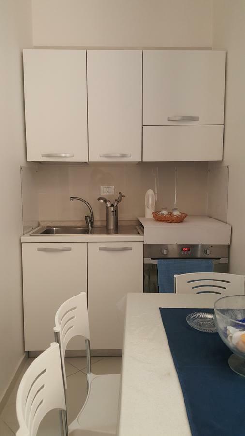 Al Porticciolo Bed and Breakfast Salerno Exterior foto