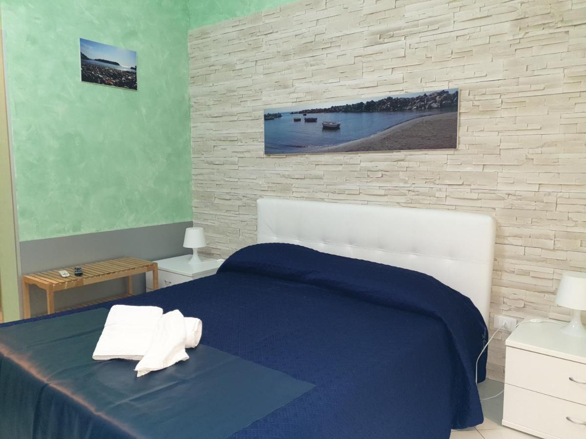 Al Porticciolo Bed and Breakfast Salerno Exterior foto